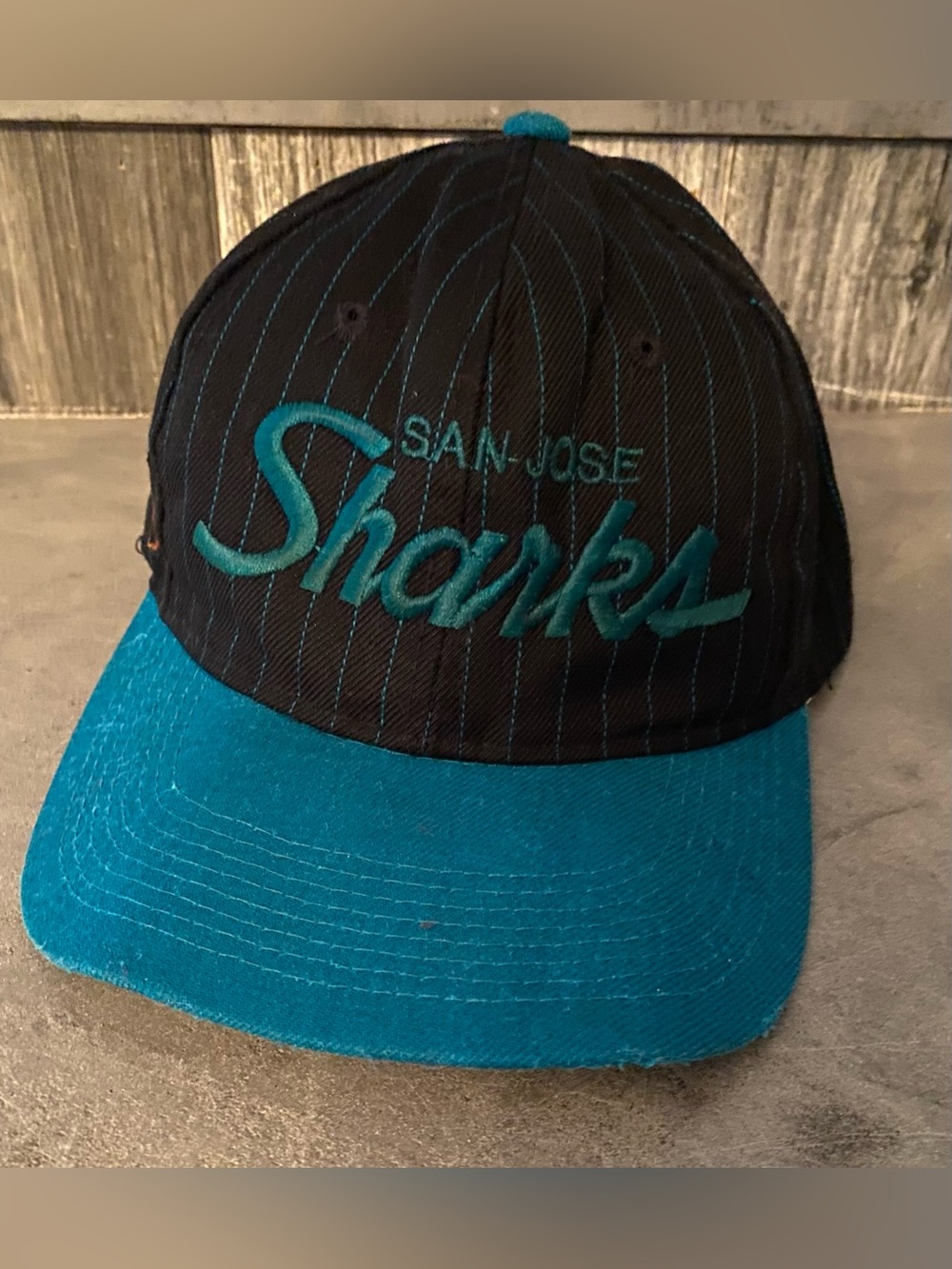 Vintage 90s San Jose Sharks snapback hat, official NHL Center Ice collection